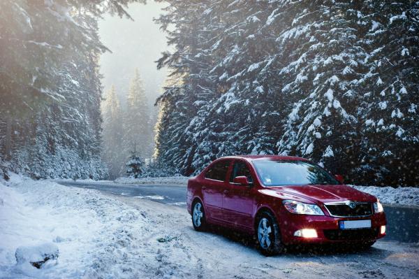 Are Cross Drilled Rotors Better: Pros and Cons for Winter Commuters